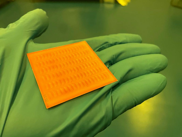 荷兰光刻机新规，震动全球芯片业，中国供应链自给已经按下加速键