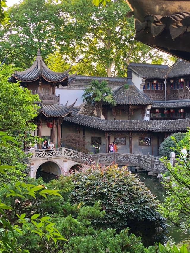 都说杭州比南京还要名气大，两地深度游后，才发现差距真的很大