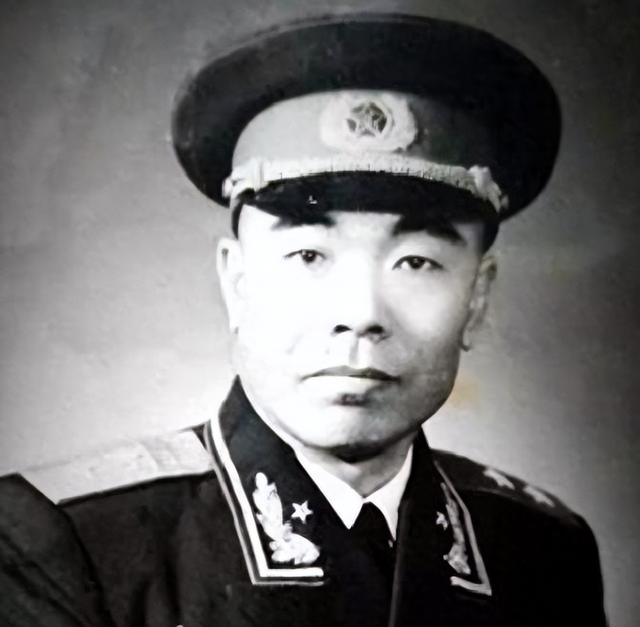 51年曾泽生从朝鲜回国，见过主席之后回家吩咐妻子：北京不能待了