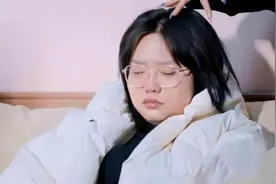 出事的李雪琴，到底得罪了谁？图片