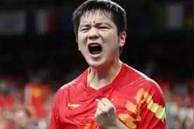 刘国梁刚卸任，国乒就打赢第1场“硬仗”，樊振东还需要回归吗图片