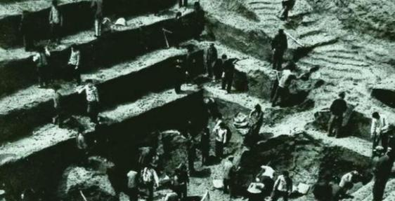 1958年	，北京修水库时发现永琪墓穴，挖开后，百年前的传言被证实