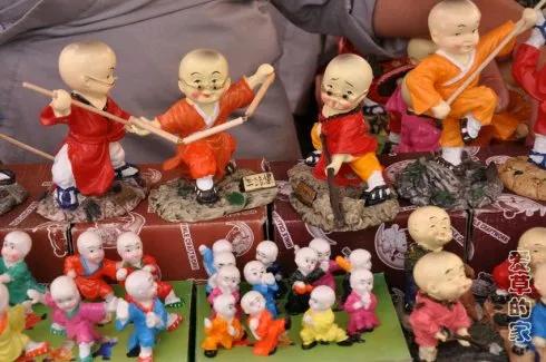 少林寺怎么就从我们心中的“圣地”，变成了没人敢去的“破庙”？
