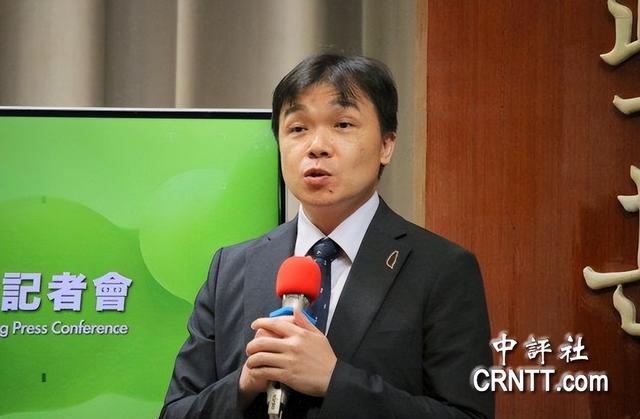 民进党破大防！洪秀柱不但出席阅兵，座次还不简单，宋楚瑜提要求