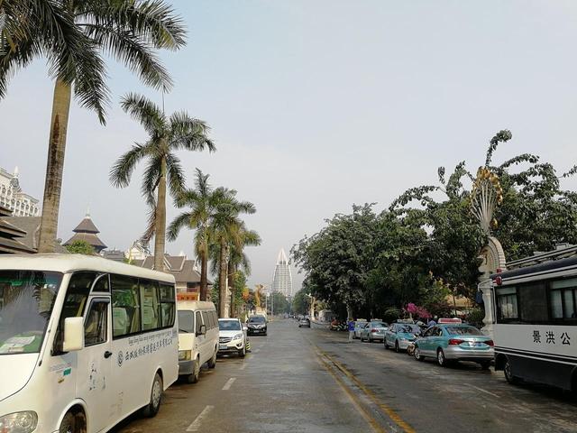 广东阳江和云南西双版纳哪里更适合老年人过冬旅居？