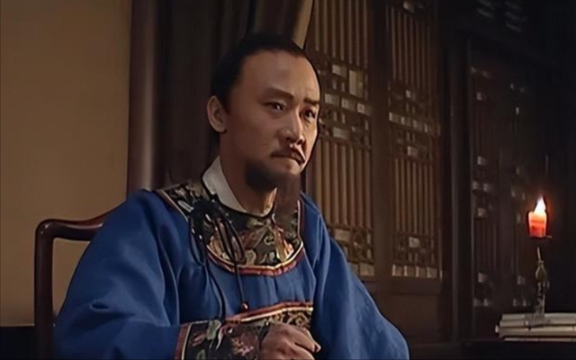 1424 年朱棣在军中离世，距离北京1000公里，朱高炽面临着四重考验