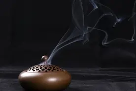 老话“烧香不烧断头香”，什么是断头香？有啥预兆？了解下图片