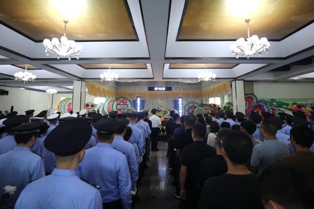 贵州民警执行任务时牺牲 年仅31岁