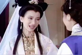 《新白娘子传奇》白素贞十大经典套装，紫色战袍第四，红纱装第七图片