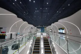 去邮轮母港能坐地铁了！地铁2号线西延段今日开通，揭秘“首创”黑科技和站点信息大全→图片