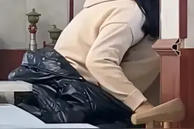 学生食堂现不雅行为？校方通报图片