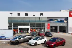 滨州首店！特斯拉中心，开业！图片