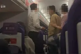 大阪飞上海客机下降时一男子欲开舱门，吉祥航空：机组及时发现并制止，涉事旅客已移交警方图片