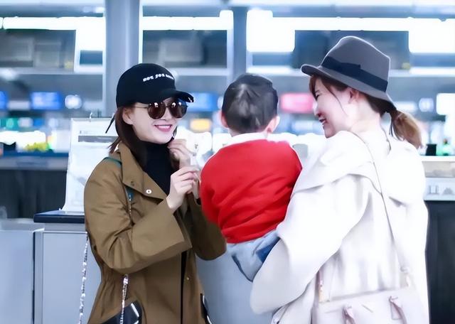 海外产子真相大白6个月，39岁江疏影罕见露面，近照曝光令人意外