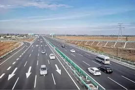 寒潮来袭 暖心行动丨@广大驾驶员：环乌高速公路最新路况看这里图片