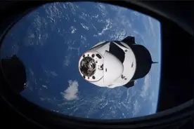 滞留286天7小时！美宇航员安全返回，美媒却称俄罗斯比我们更久图片