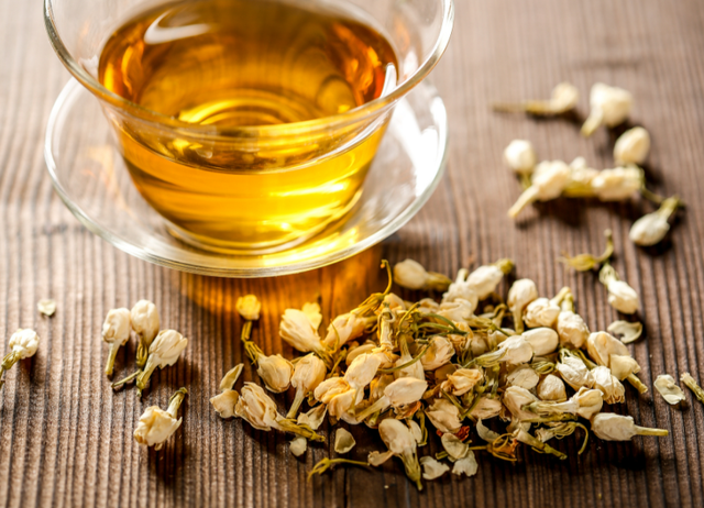 甲流死亡人数持续上涨？张文宏建议：少吃鸡肉，多喝几样增强免疫