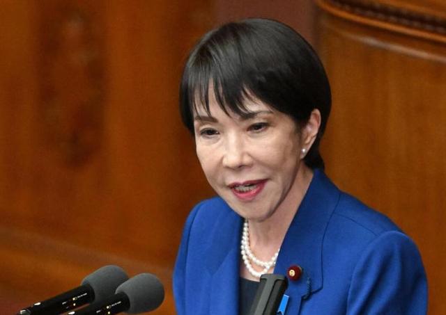 沉默72小时后	，前首相批评高市涉台，日本释放挑衅信号，中方回应