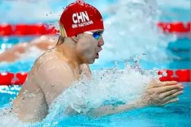 慢了4秒48！覃海洋怎么了？1年前创世界纪录 巴黎奥运半决赛被淘汰图片