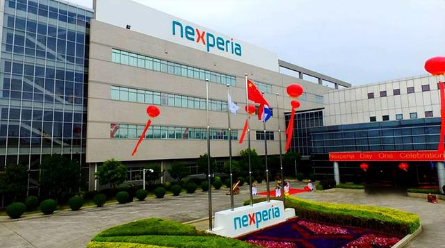 冯德莱恩终于等到了？中方对欧盟27国网开一面：给芯片，供应稀土