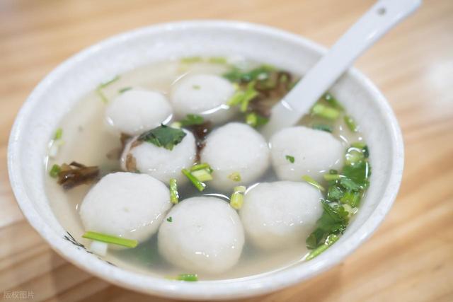 原来海边城市可以这么安静！福州：满城榕树下，藏着最真实的闽都