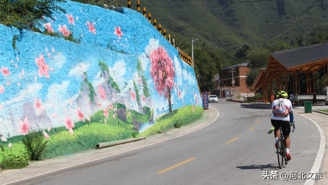 一路出色，打卡保定3条色彩秘境
