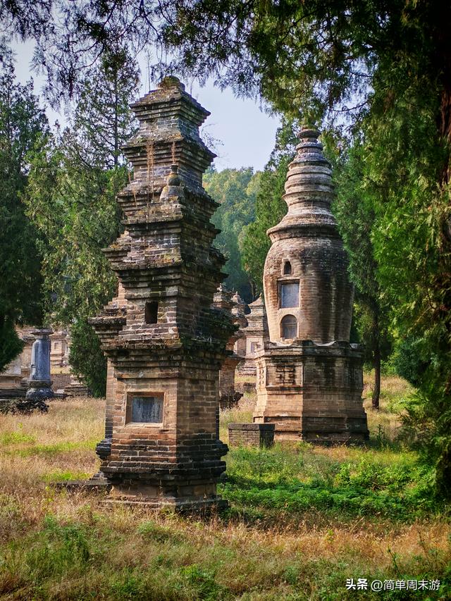 16）嵩山秋行记：27人踏秋赏红叶，从西山脊到古刹禅心