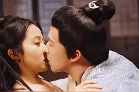 《肥妻重生娘亲拽又飒》，200斤胖妞逆袭成为18岁苗条淑女！图片