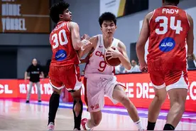 中国U17男篮不敌埃及，无缘世界杯前12名，媒体人：疯狂丢篮板，输得没啥脾气图片