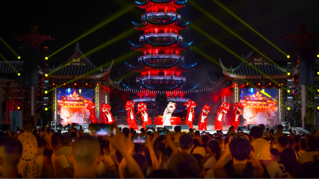 夜鹰潭，新活力！特色业态点亮假期，夜经济绽放绚丽光彩【全球学子嘉游赣 奇绝鹰潭逍遥游】