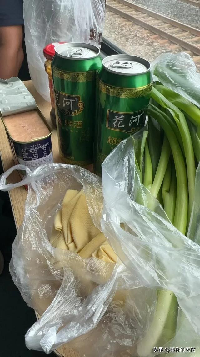 今年的哈尔滨,为啥格外的“热”?