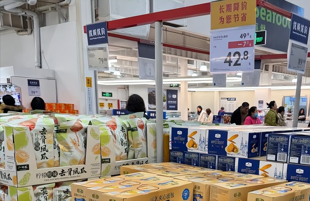 山姆轻松圈粉，盒马频频失手，会员超市到底拼的是什么？