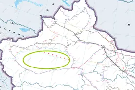 新疆规划建设一条南北向新铁路，将从南疆腹地穿过图片