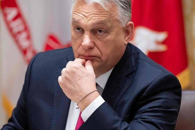 泽连斯基达沃斯怒批美国和欧洲，美乌俄三方会谈前夕气氛紧张