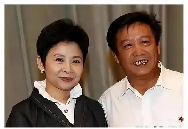 63岁董文华不再沉默，揭露当年被“封杀”原因，原来我们错怪她了