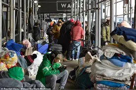 犯罪多发，警察却组建舞蹈队表演，纽约被网友骂惨图片