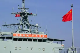 走！去青岛看军舰图片