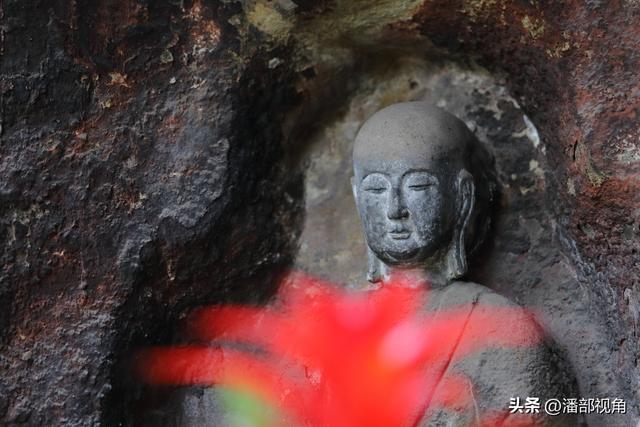 巴蜀石窟：内江东林寺摩崖造像