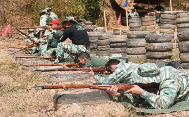 委内瑞拉政府成“恐怖组织”？特朗普：团团围住彻底封锁