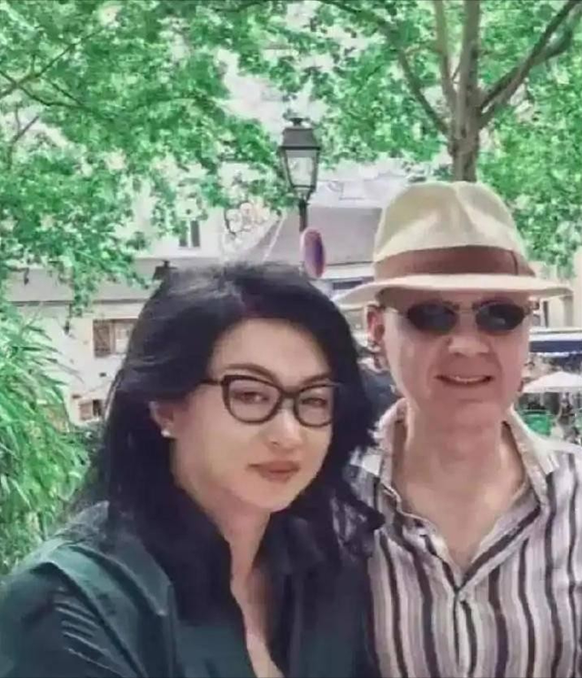 比窦娥还冤？半年了，金星归国路全被堵死，近照一出“原形毕露”