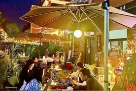 夜市 夜购 夜游！郑州夜经济绽放熠熠华彩图片