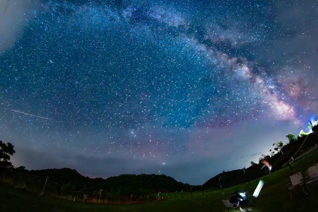 龙头山自驾星空露营，正式开启！躺进银河怀里数星星，承包你的暑期浪漫~