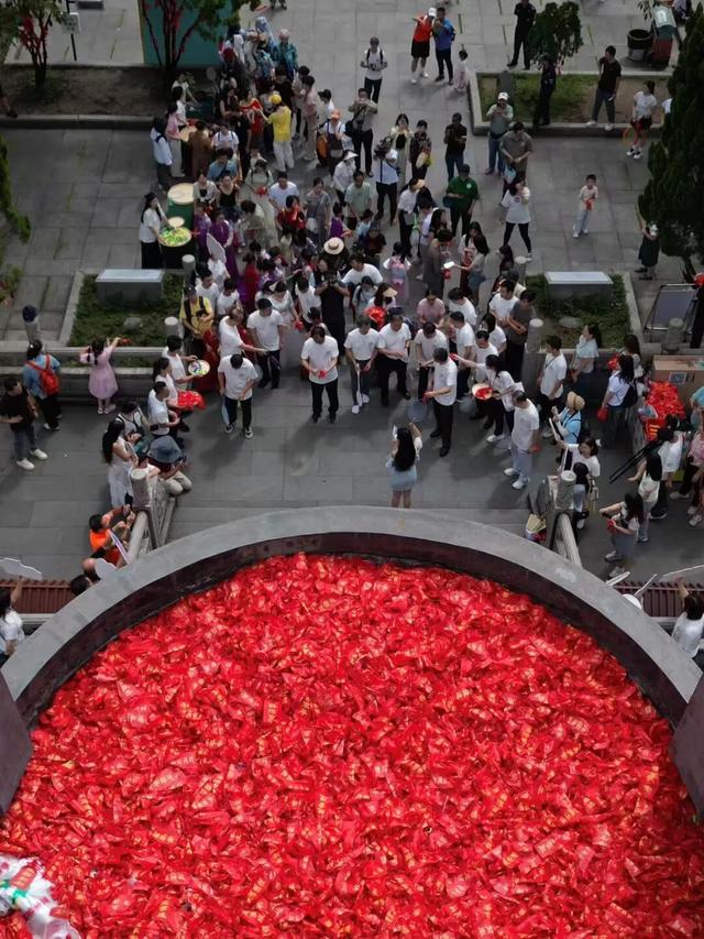 免门票！近2万名江门人游肇庆星湖！