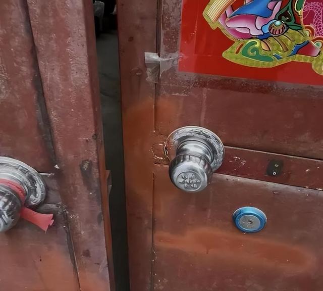 山西反杀案新细节太气人，申家儿子不在场，原告对警察放狠话？