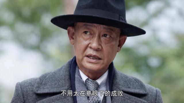 给过去10年最好的谍战剧排个名：《沉默的荣耀》第6，《风筝》第2