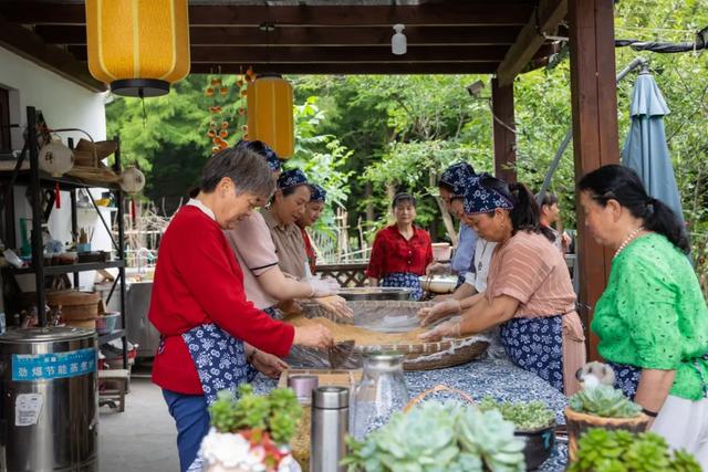 沪上这9条秋游线路，带你走进申城最美的秋景~