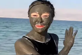 前央视主持人现身以色列，疯狂宣扬国外，现在成为带货网红图片