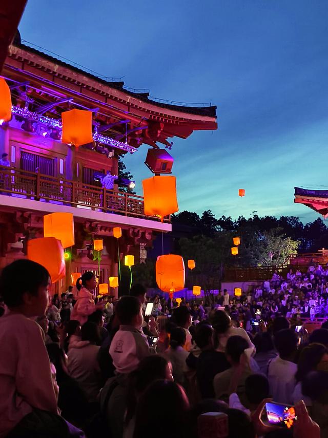 五一嗨不停！快来高岭文化村玩点不一样的~