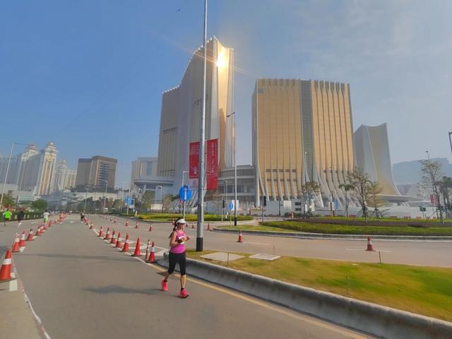 澳门马拉松：比较虐但值得去，濠江跑游全攻略