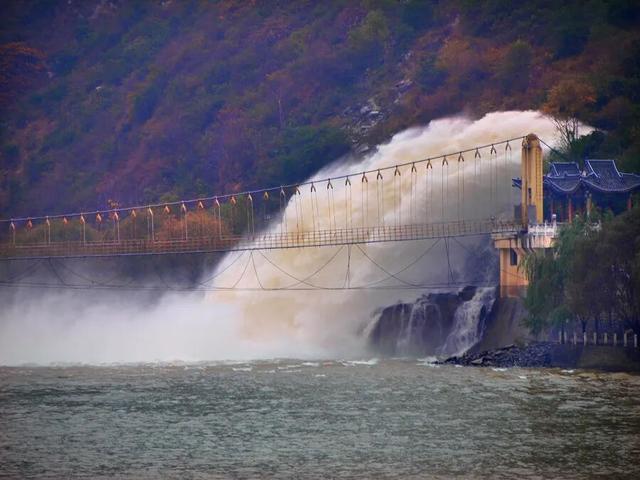 周末秋游石门栈道、黎坪、龙头山、兴汉胜境两天一晚深度游上线！